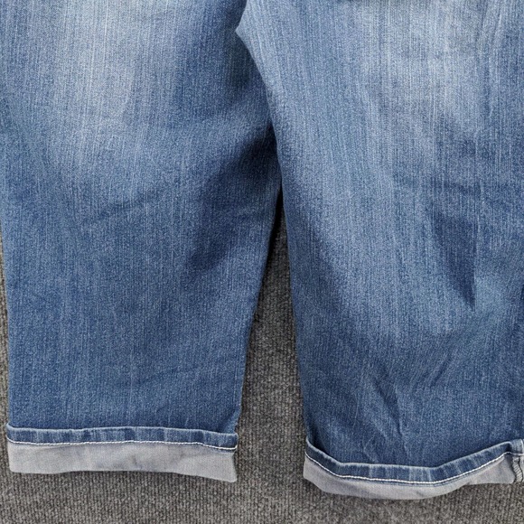 Earl Jean Women's Straight Leg Capri Jeans v 12 Stone Cuffed Hem Embellished - Picture 7 of 10